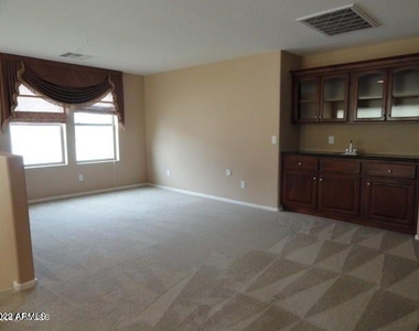 5730 W Park View Lane - Photo Thumbnail 22