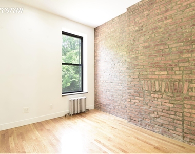 1319 Fulton St - Photo Thumbnail 7