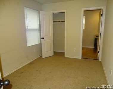 6007 Karly Way - Photo Thumbnail 22