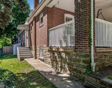 601 Rector St - Photo Thumbnail 1