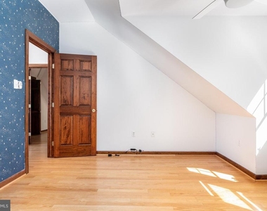 601 Rector St - Photo Thumbnail 17