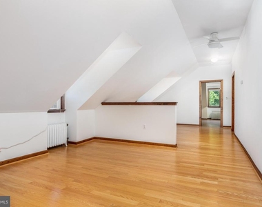 601 Rector St - Photo Thumbnail 8