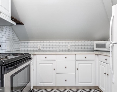 601 Rector St - Photo Thumbnail 4