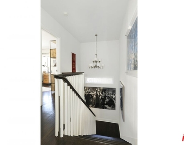 4947 Ambrose Ave - Photo Thumbnail 26