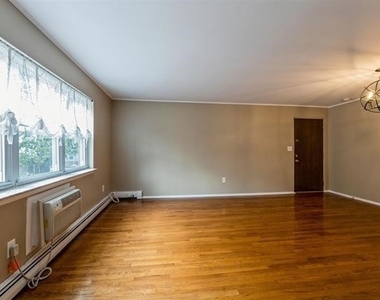 210 Bergenline Ave - Photo Thumbnail 5