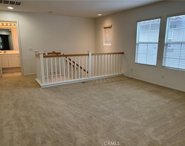 1827 Carpenter Court - Photo Thumbnail 28