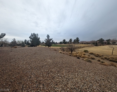 7521 Chaffinch Street - Photo Thumbnail 11