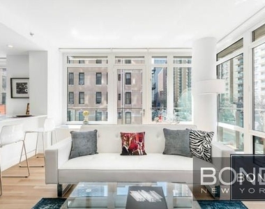 501 East 74th Street - Photo Thumbnail 1