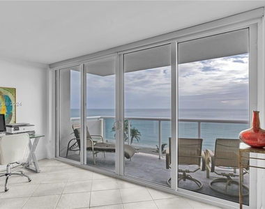 3140 S Ocean Dr (avail 5/1-11/15) - Photo Thumbnail 26