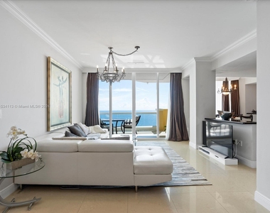 17875 Collins Ave - Photo Thumbnail 2