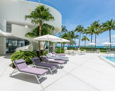 16901 Collins Ave - Photo Thumbnail 35