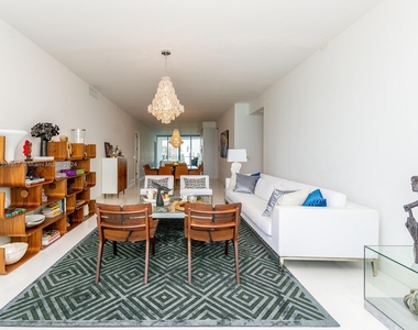 16901 Collins Ave - Photo Thumbnail 13