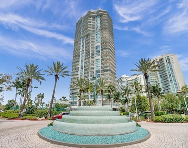 16400 Collins Ave - Photo Thumbnail 27