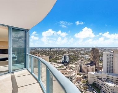 333 Las Olas Way - Photo Thumbnail 14