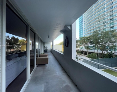 2025 Brickell Ave - Photo Thumbnail 29