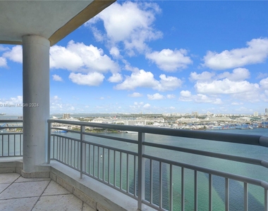 848 Brickell Key Dr - Photo Thumbnail 22