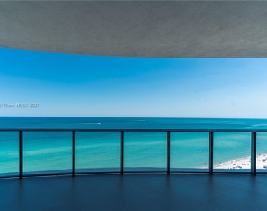 15701 Collins Ave - Photo Thumbnail 1