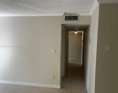 8550 Sw 109th Ave - Photo Thumbnail 5