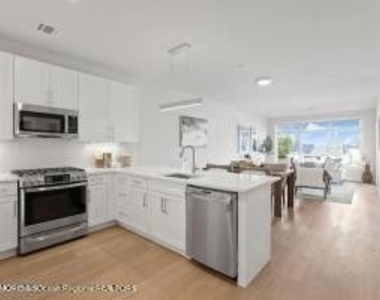 85 Cooper Avenue - Photo Thumbnail 4