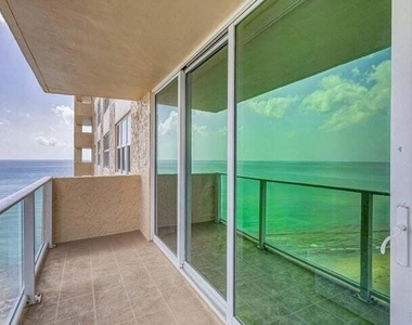 5440 N Ocean Drive - Photo Thumbnail 19