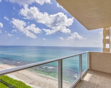 5440 N Ocean Drive - Photo Thumbnail 15