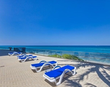 5440 N Ocean Drive - Photo Thumbnail 43