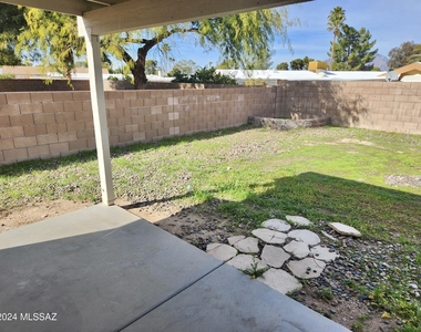 8169 E Sundew Drive - Photo Thumbnail 24