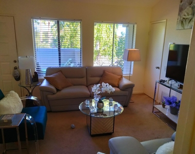 353 N Hermosa Drive - Photo Thumbnail 4