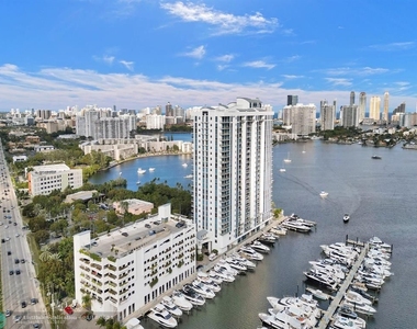 17301 Biscayne Blvd - Photo Thumbnail 10