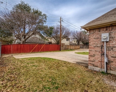 2701 Orchid Drive - Photo Thumbnail 17