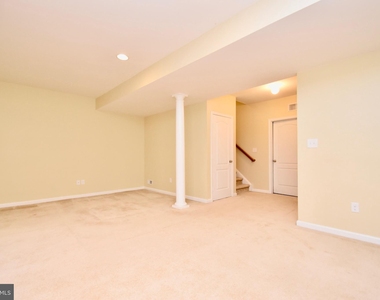 1110 S Olmsted Parkway - Photo Thumbnail 21
