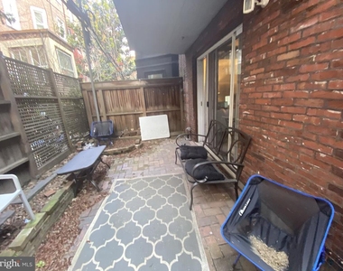 2223 Locust St - Photo Thumbnail 5