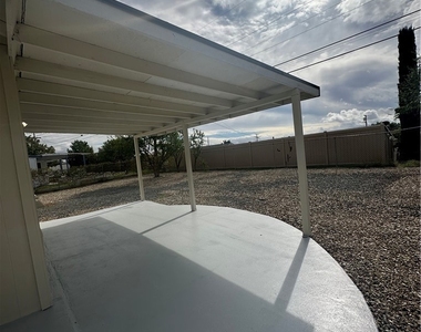 27067 El Rancho Drive - Photo Thumbnail 13