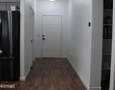 823 W Saguaro St - Photo Thumbnail 9