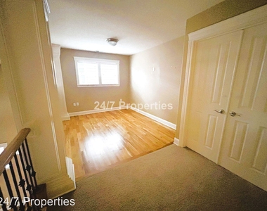 4237 Sussex St. - Photo Thumbnail 7