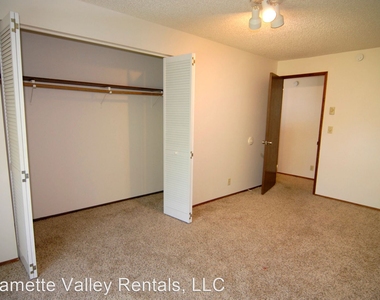 3491 Onyx Pl - Photo Thumbnail 19