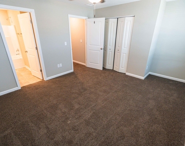 2247 Del Carmel Way - Photo Thumbnail 16