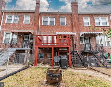 4117 18th Street Ne - Photo Thumbnail 17