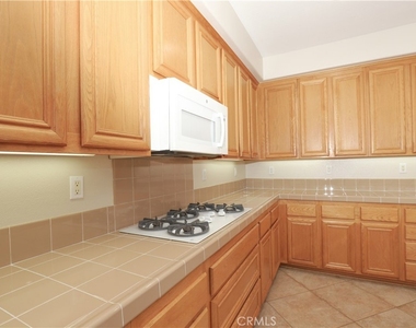 2895 Douglas Way - Photo Thumbnail 7