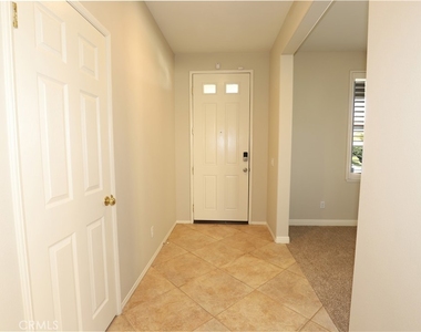 2895 Douglas Way - Photo Thumbnail 12