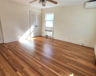 80-51 212th Street - Photo Thumbnail 15