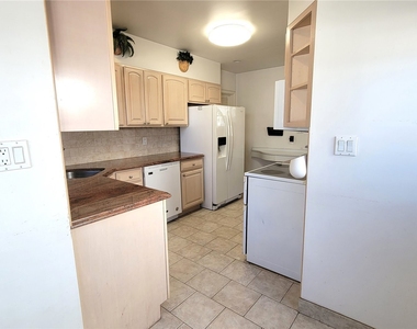 80-51 212th Street - Photo Thumbnail 13