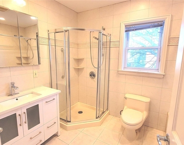 80-51 212th Street - Photo Thumbnail 18