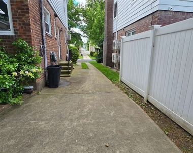 80-51 212th Street - Photo Thumbnail 23