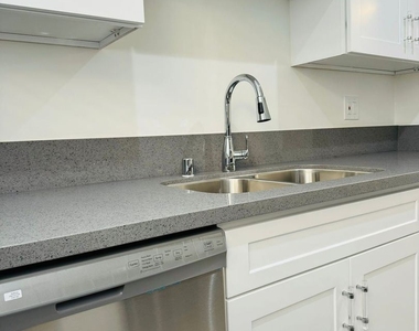3844 Potomac Ave - Photo Thumbnail 10