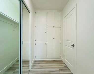 3844 Potomac Ave - Photo Thumbnail 15