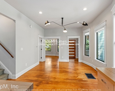 4544 N Williams Avenue - Photo Thumbnail 0