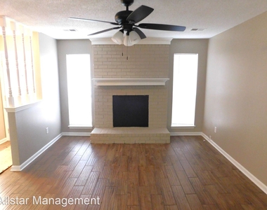 8078 Greenbrook Parkway - Photo Thumbnail 5