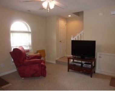 3426 South Oaklawn Circle - Photo Thumbnail 1