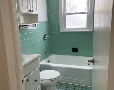 65 Catskill Avenue - Photo Thumbnail 10